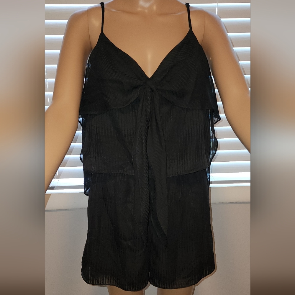 Black Leith romper Sz Medium